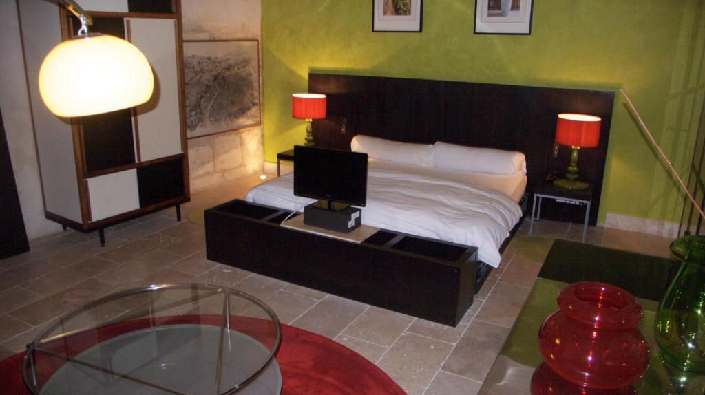 Hotel Saint Trophime Arles Room photo